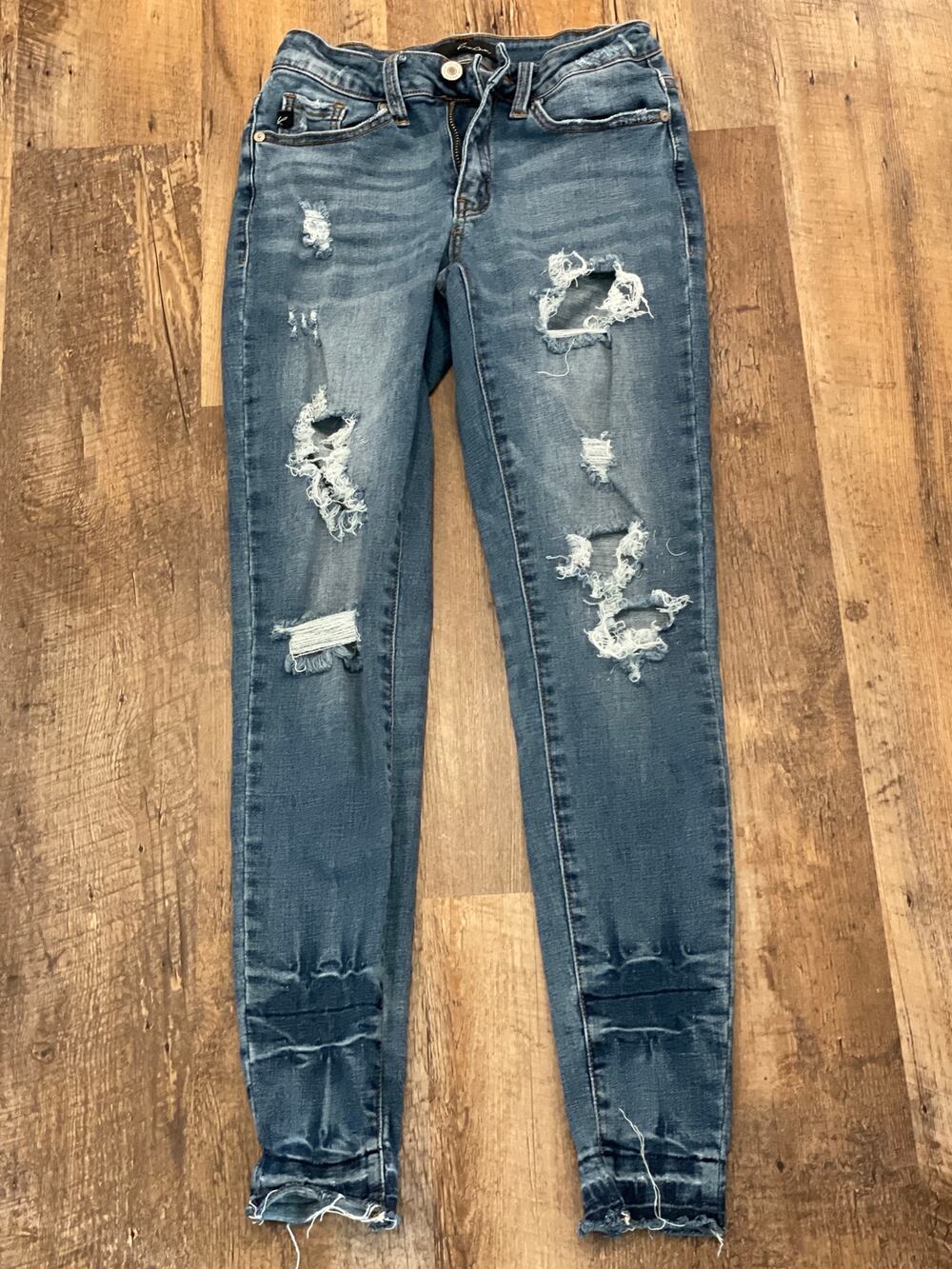 KanCan ripped skinnies, ladies skinny jean 3/25